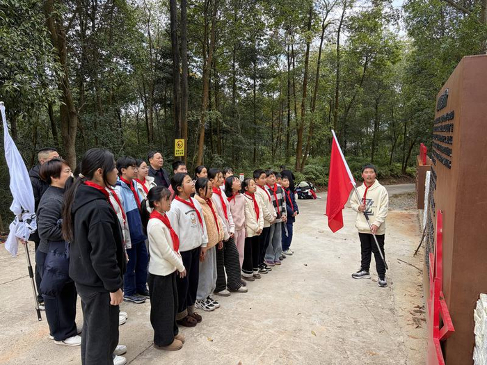 邵武市旗山小学2025年研学教学现场。