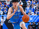 投进关键3分！媒体人：张鹏珲一球成名 机会确实是留给有准备的人