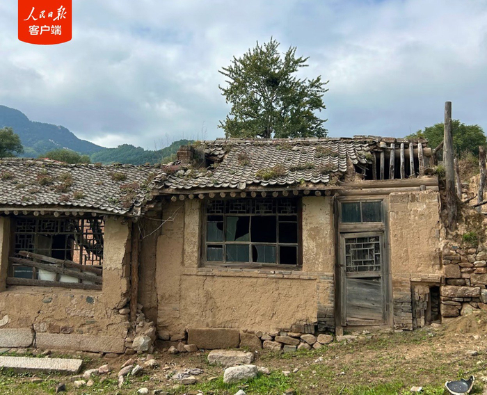 图为某吸毒人员住宅外景