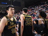 媒体人：王俊杰今夏任务繁重 要找适合的学校 还要接受国家队征召