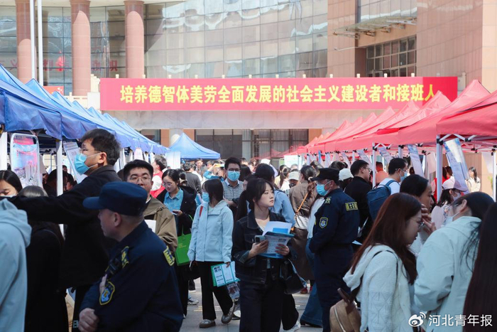 2026年河北省毕业生就业市场河北医科大学专场招聘会现场。供图/河北省人社厅