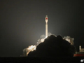 我国卫星互联网技术试验卫星发射成功 【三分钟新闻早知道】
