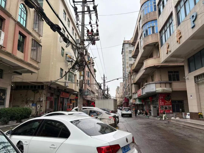 临近主干道的厂房用地，已经变成一种稳定的资产