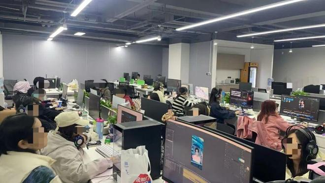 鹤芽漫剧凌晨开工 图片来源：受访者提供