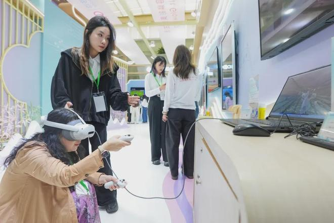 图片来源：新华社