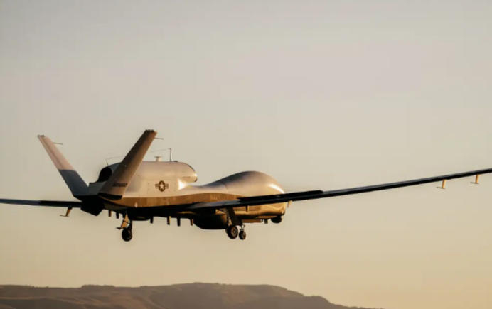 ▲MQ-4C“海神”战略侦察无人机