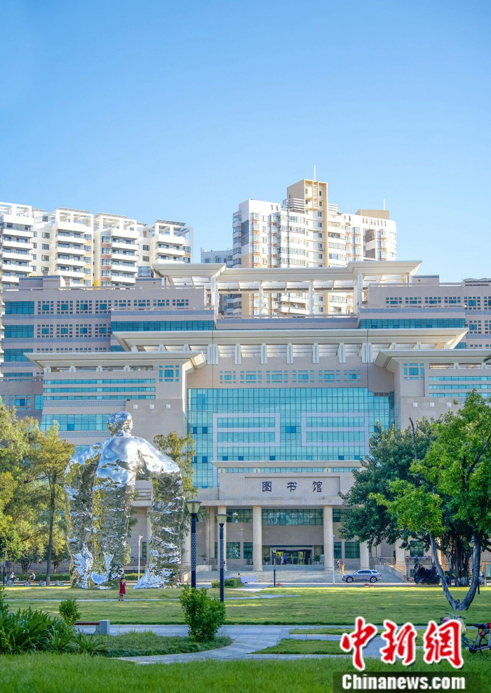  图书馆。广西大学供图