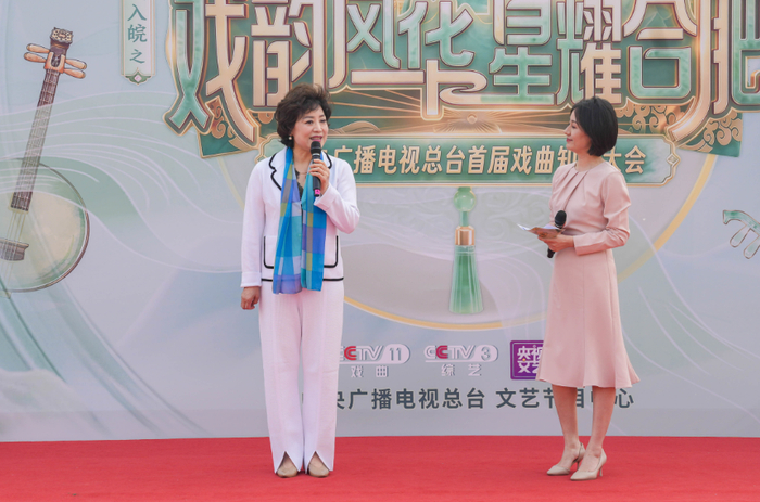 上海戏剧学院戏曲学院院长，京剧名家李佩泓。