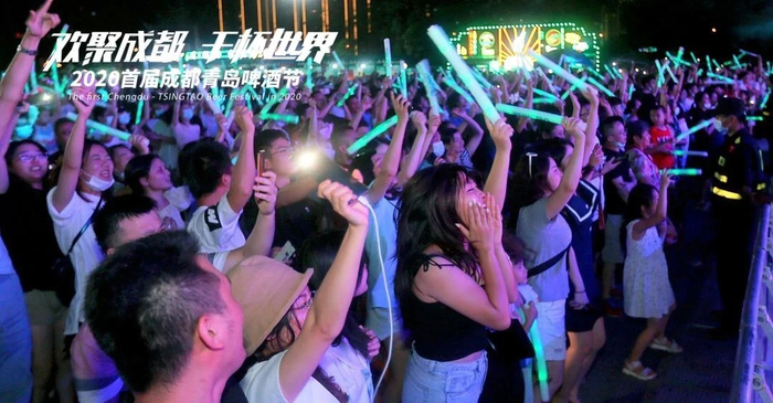成都环城绿道上有啤酒节、音乐会等各类活动。 微信公众号“成都天府绿道” 图 
