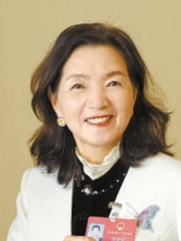 全国人大代表、国家级非遗项目（苏绣）代表性传承人 姚建萍