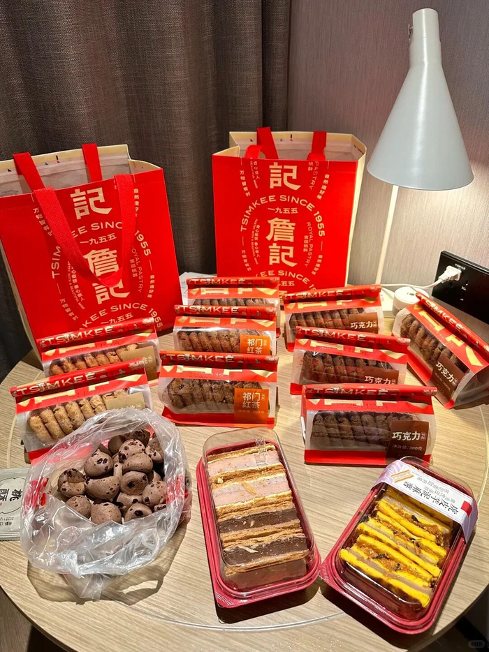 图片来源：小红书@不知名小美