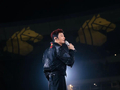 李荣浩报平安“人没事，手机捞回来了，到家了”，网友：我还在下游等着捞手机呢