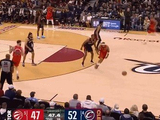 DPOY！莫布里防守造成英格拉姆掉球 莺歌摸球&没去救球酿成失误