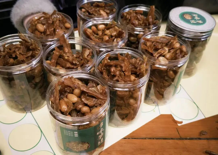 摄影：张懿