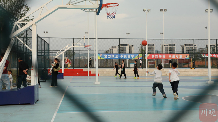 面向公众免费开放的体育公园。