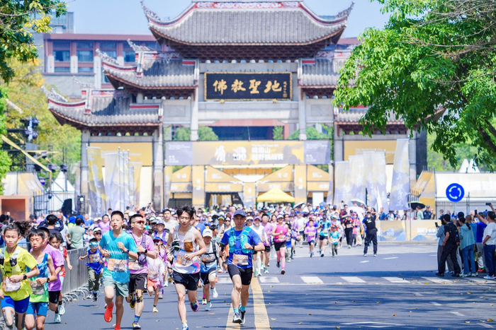 2026 The North Face 100峨眉山越野挑战赛。受访者供图