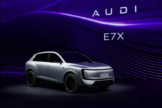 ▲AUDI E7X。