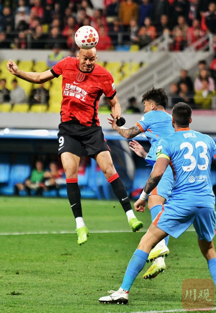 比赛现场。华小峰 摄