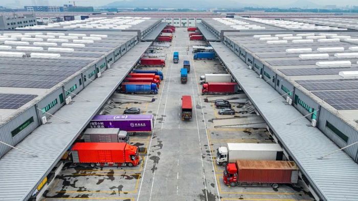 △跨境电商物流园区。王振宇 摄