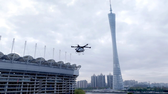 汇天飞行汽车海心沙载人飞行场景验证。图源汇天飞行汽车公众号。