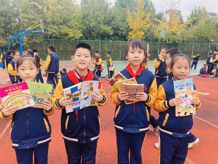 山东省寿光市建桥学校小学部举办校园读书节（受访者供图）