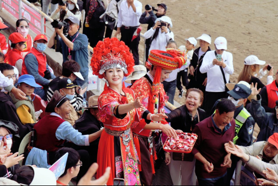 （大理“三月街” 大理州文化和旅游局 供图）