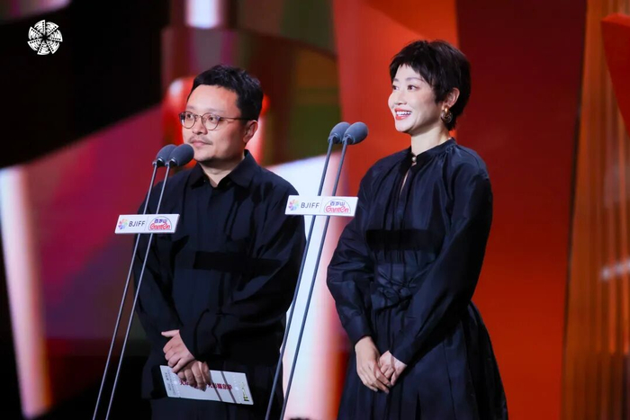 最佳摄影奖颁奖嘉宾 毕赣、谭卓