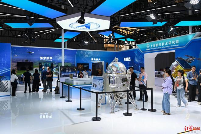 ▲第11个“中国航天日”科普展示活动现场