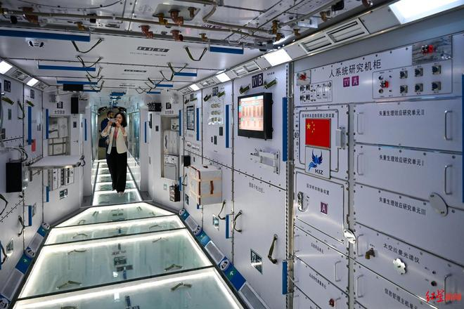 ▲第11个“中国航天日”科普展示活动现场
