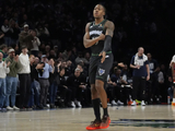 道苏姆单场40+且命中率75%+且100%命中率进5+三分10+罚球 NBA首人