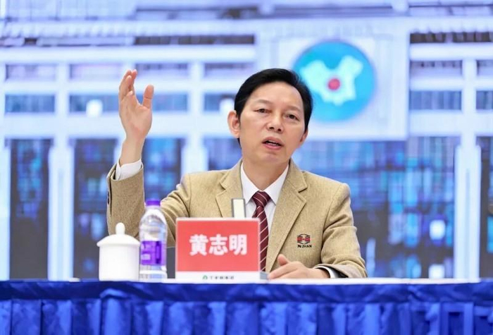 ▲黄志明先生发言