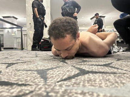 特朗普在社交媒体上发布了嫌疑人被捕画面