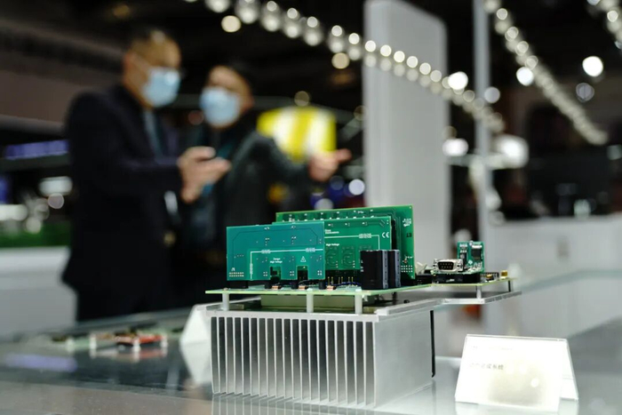 图片来源/新华社