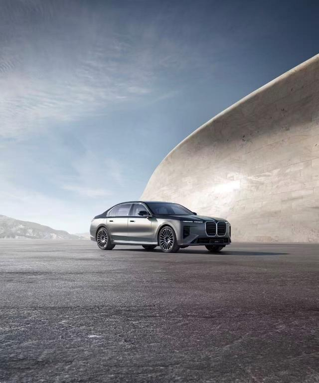 全新BMW 7系将新世代数字科技与豪华体验自然融合。 企业供图