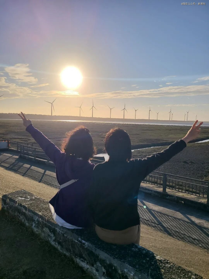 银曙澜与娥丽正在过着平静自在的生活。（图/受访者供图）