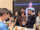 不跟涨却卖爆了：华为Pura 90系列的定价底气从何而来？