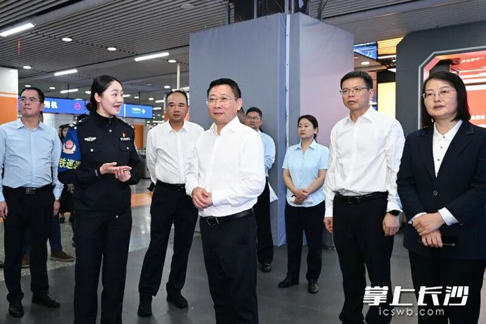 4月27日，市委副书记、市长陈博彰检查督导节前消费文旅市场及安全生产工作。