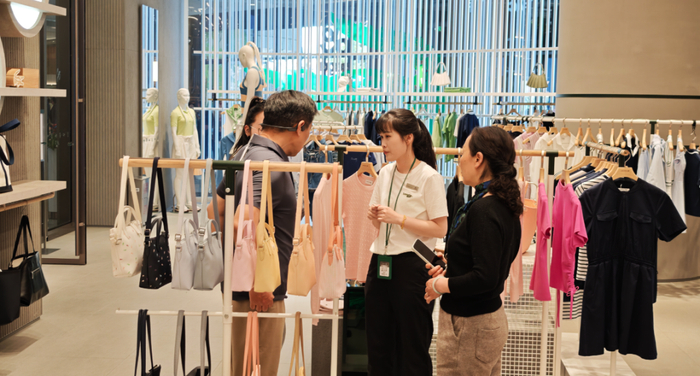 LACOSTE门店（中海真如环宇城MAX店）