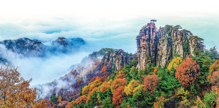 图为 临沂市龟蒙山景色