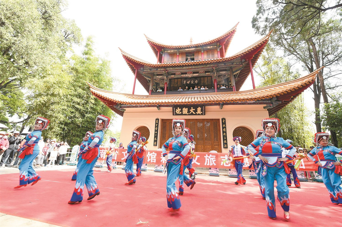 大观公园开展的“彩云文旅志愿服务”惠民演出。 本组图片记者刘凯达摄
