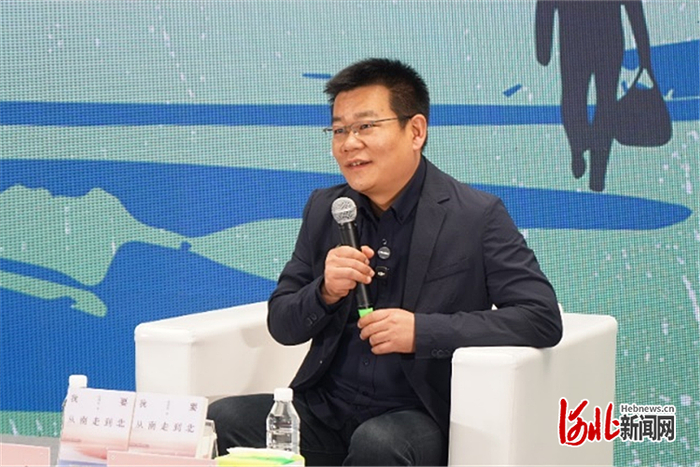 图为茅盾文学奖得主徐则臣。杜康/摄