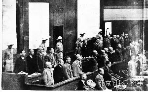法庭上的被告席。