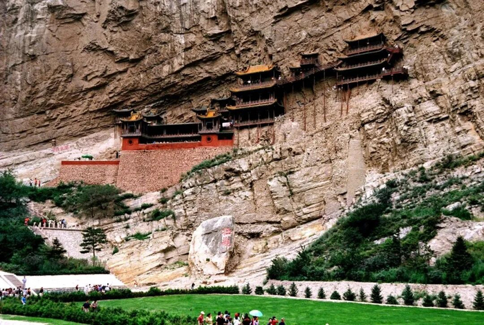 ▲资料图：位于恒山的悬空寺始建于北魏后期，距今已有1500多年历史。图/恒山风景名胜区管理中心官网