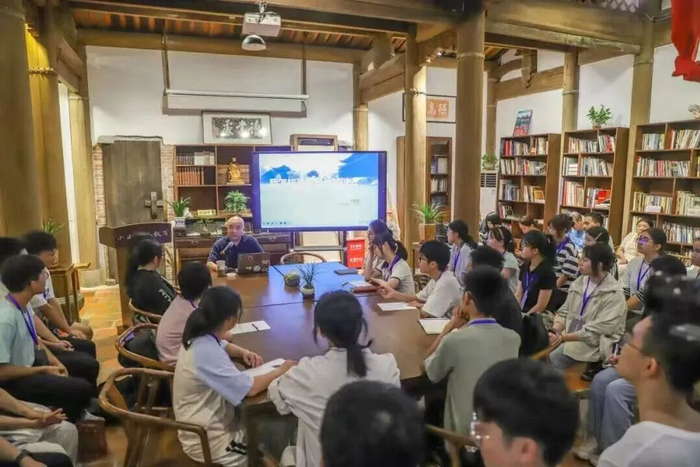 小山丛竹书院举办“大学前乡土文化研习班”（资料图片）