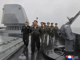 现场画面：金正恩登上“崔贤”号，予以高度评价！要求按计划于6月中旬移交海军服役