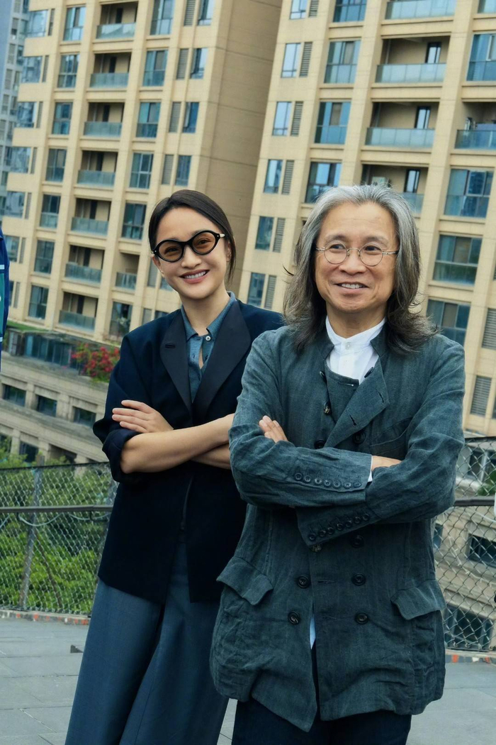 陈可辛与周迅三度携手 图据周迅工作室微博