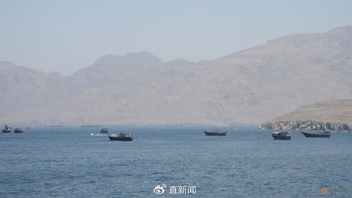 ​5月6日霍尔木兹海峡的船只