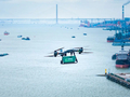 经济热点快评丨首条跨海无人机航线开通，低空经济越飞越高