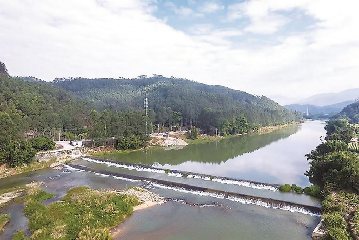 龙津溪颜府陂灌区滚水坝（资料图片）