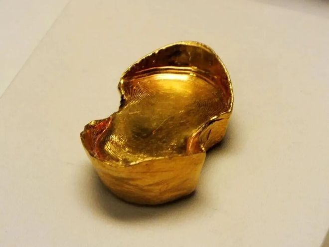 我国明朝时使用的金锭丨作者拍摄